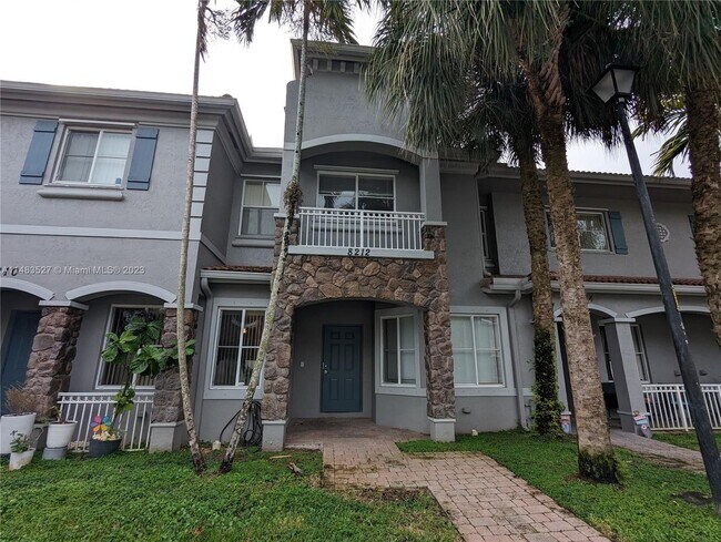 Foto del edificio - 8212 SW 29th St