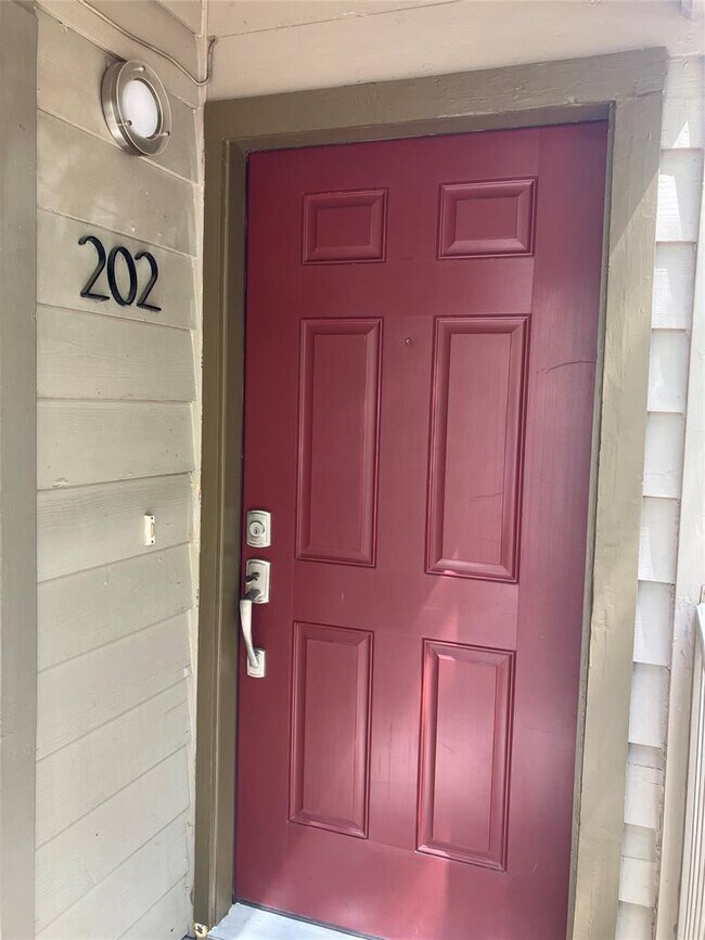 Foto del edificio - 3809 Spicewood Springs Rd