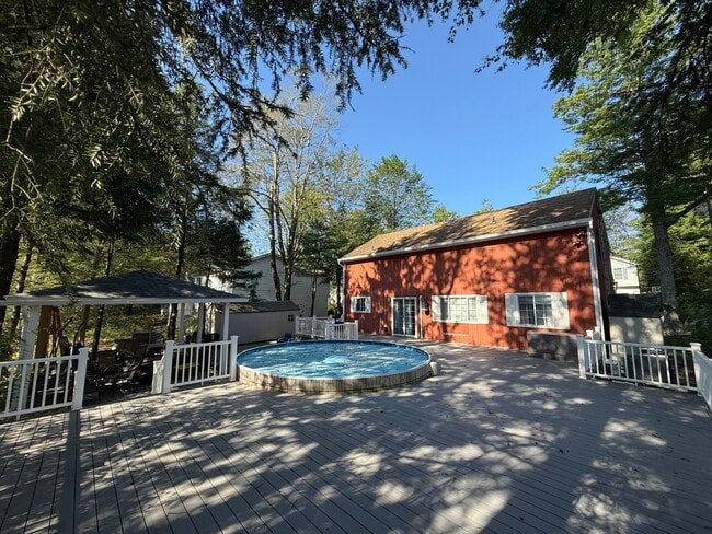 Building Photo - 2131 Freedom Way