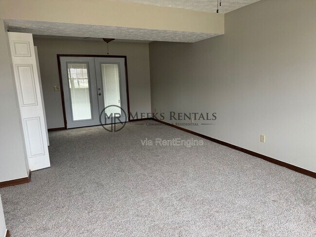 Foto del edificio - 22 Countryview Est