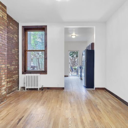 Building Photo - 57 Troutman St