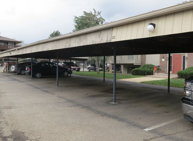 Foto del edificio - Beautiful 2B/2B Apartment Available Now!