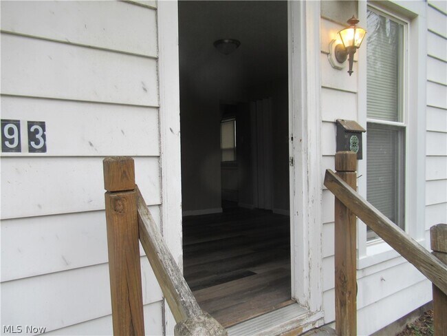 Foto del edificio - 193 Columbus St