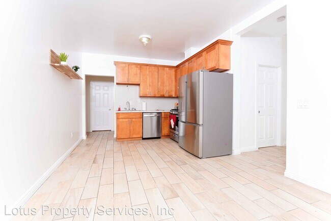 Foto del edificio - 2 br, 2 bath House - 4452 Cogswell Rd