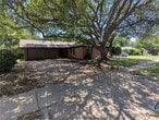 Primary Photo - 2816 Westfield Ave