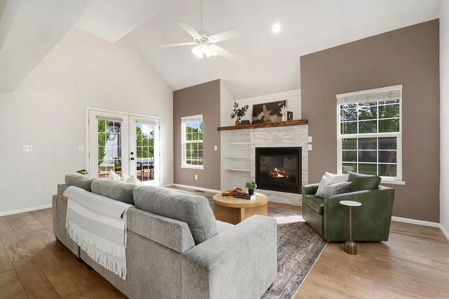 Foto del edificio - 2908 Des Moines Dr