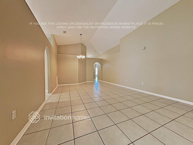 Foto del edificio - 4781 Salamander St