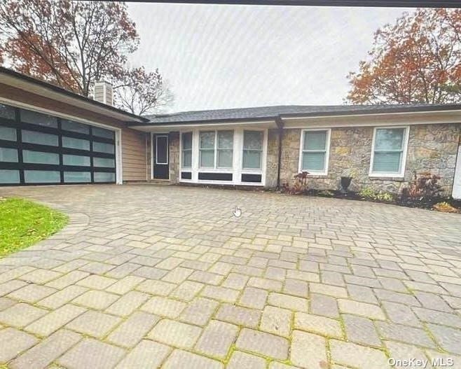 16 Courtney Dr, Farmingville, NY 11738 House Rental in Farmingville