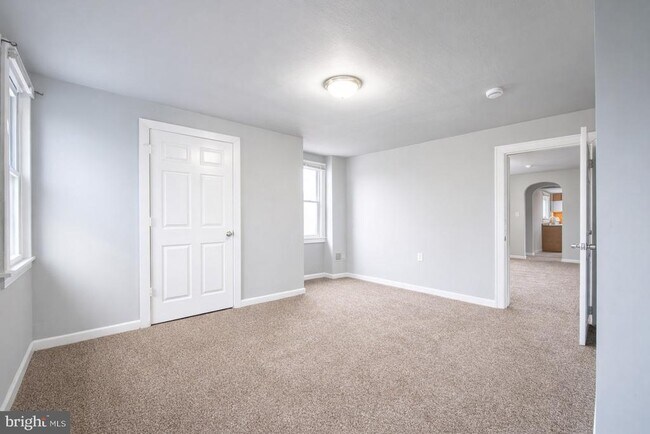 Foto del edificio - 211 Front St