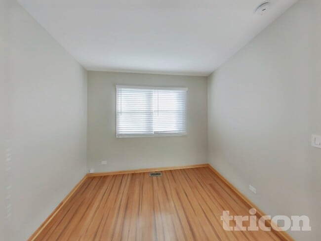 Foto del edificio - 4440 Trailside Ct