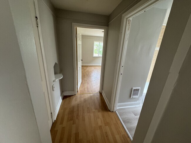Foto del edificio - Stillwell Quad Apartments