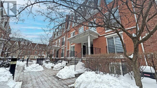 Building Photo - 20-1120 Laidlaw St