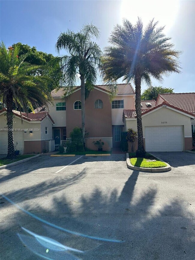 Building Photo - 8265 NW 70th St
