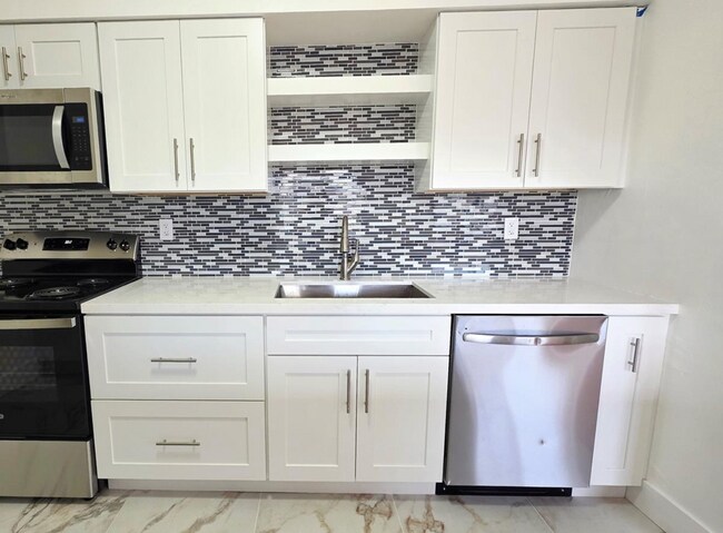 Foto del edificio - 2440 SW 64th Ave