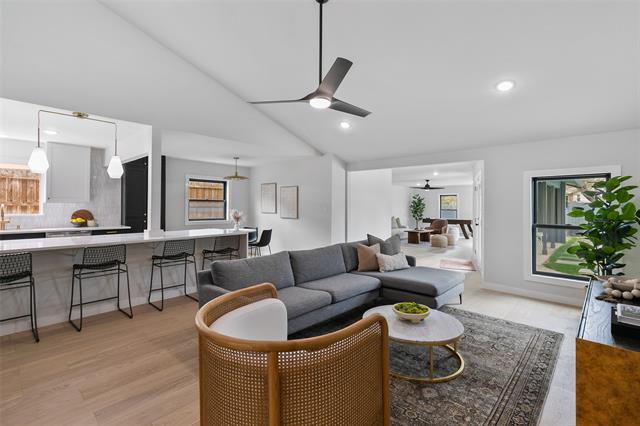 Building Photo - 12507 High Meadow Dr