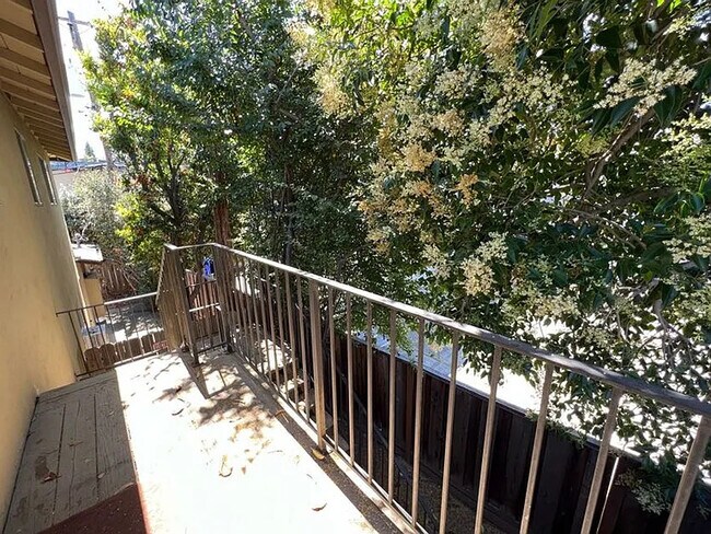 Building Photo - 1015 Williams Way