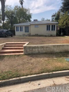 Primary Photo - 521 Walnut Ave