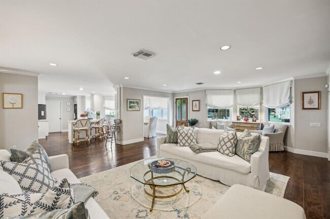 Foto del edificio - 12503 Woodthorpe Ln