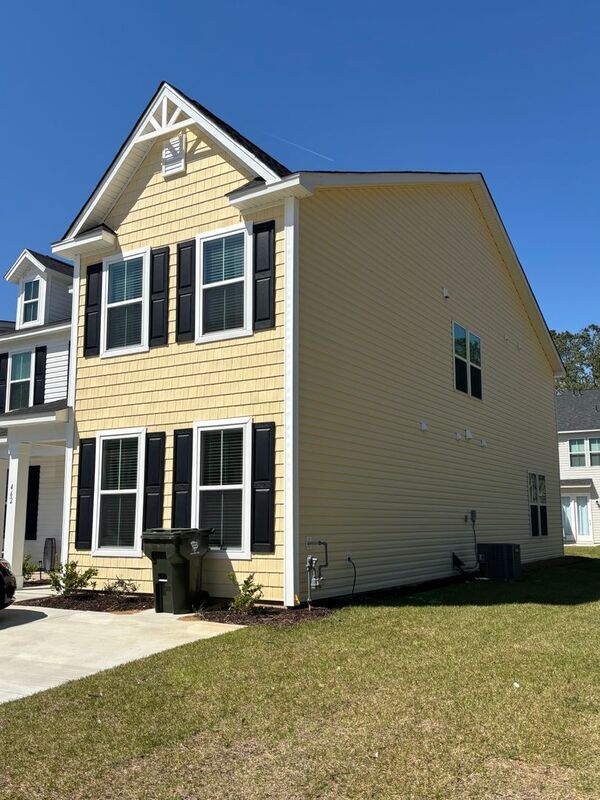 Building Photo - 462 Green Fern Dr