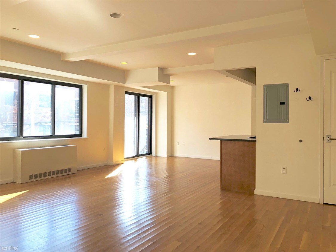 Foto principal - 3112 23rd St
