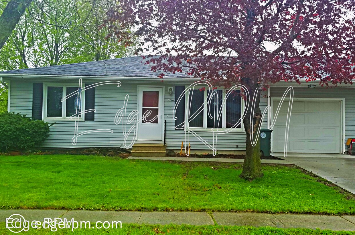Primary Photo - 2 br, 1 bath House - 2716 Prescotts Drive