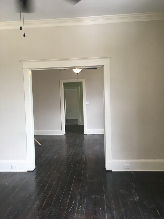 Foto del edificio - 935 N Roman St
