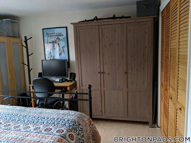 Foto del edificio - 26 Waverly St