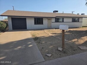 Building Photo - 35 E Fairmont Dr