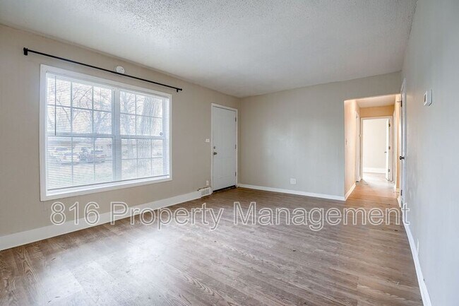 Foto del edificio - 7206 E 112th St
