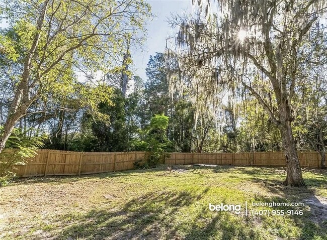 Building Photo - 6310 Belle Isles Dr