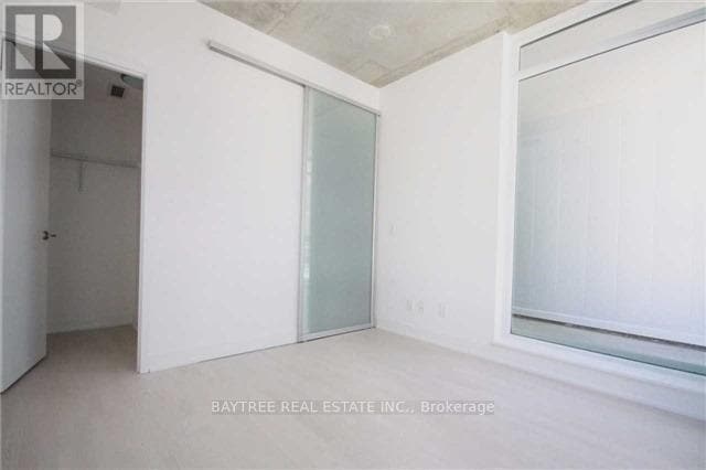 Building Photo - 20 Gladstone Ave