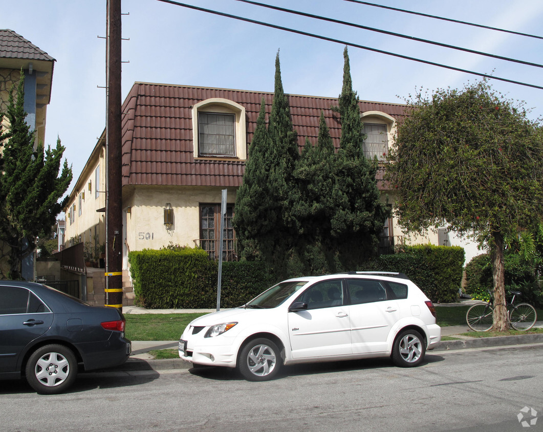 Primary Photo - 501 Raymond Ave