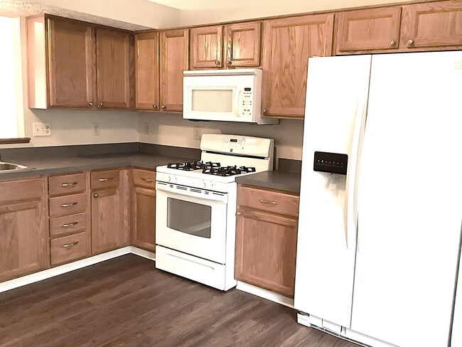Building Photo - 761 Turos Ct