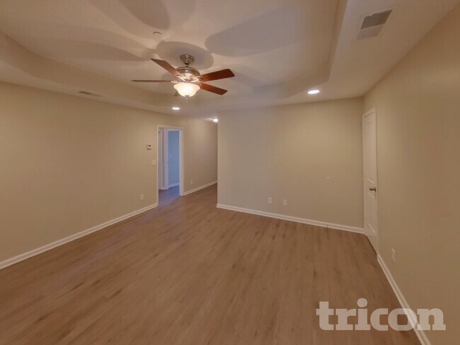 Foto del edificio - 605 Silverhill Dr