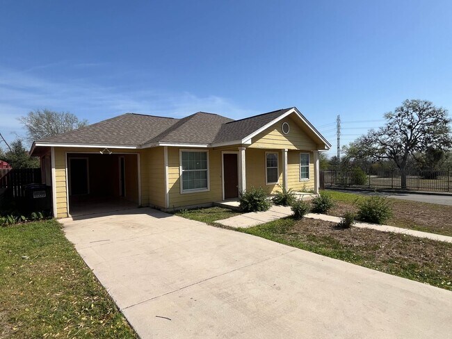 Foto del edificio - 2855 Del Rio St