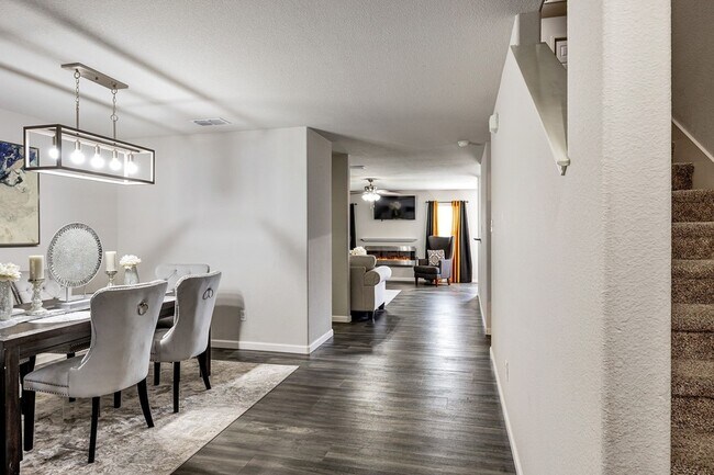 Foto del edificio - 2408 Clairborne Dr