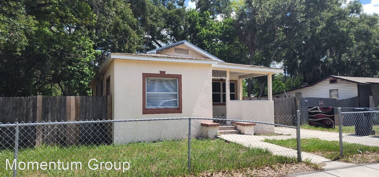 2 br, 1 bath House 402 E Virginia Ave. House Rental in Tampa, FL