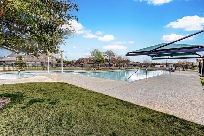 Foto del edificio - 22402 Lavaca Ranch Ln