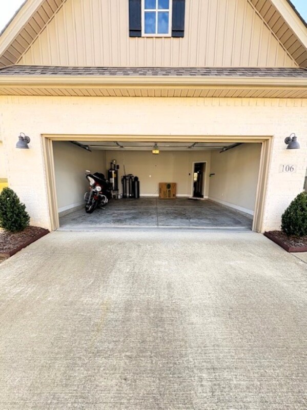 Building Photo - 106 Harvester Dr