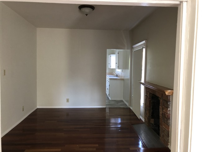 dining room - 1327 Kellam Ave