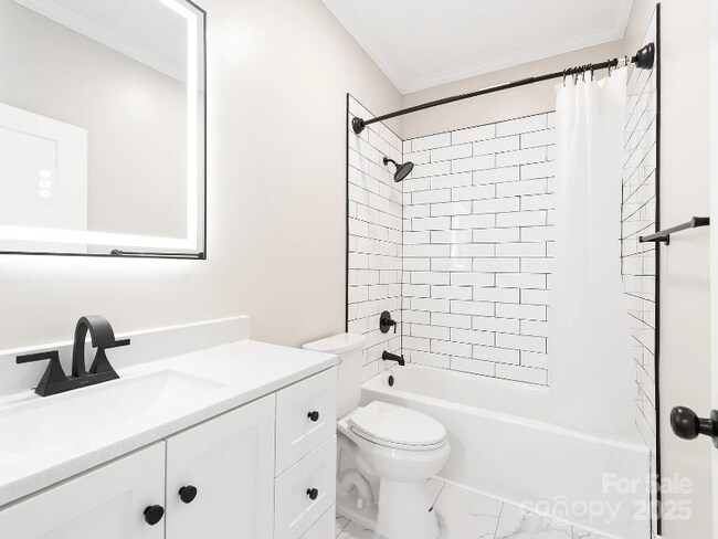 Foto del edificio - 123 Edwards Ave