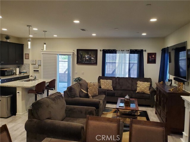 Foto del edificio - 27440 Red Rock Rd