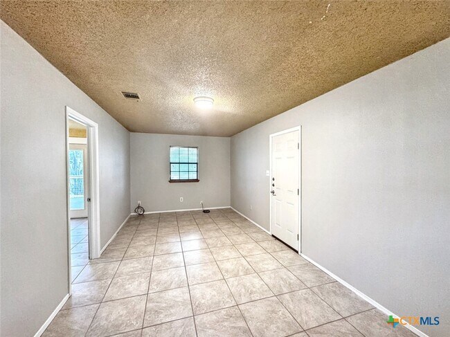 Foto del edificio - 501 Ridge Dr