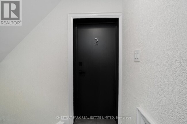 Building Photo - 38-38 Penhurst Ave