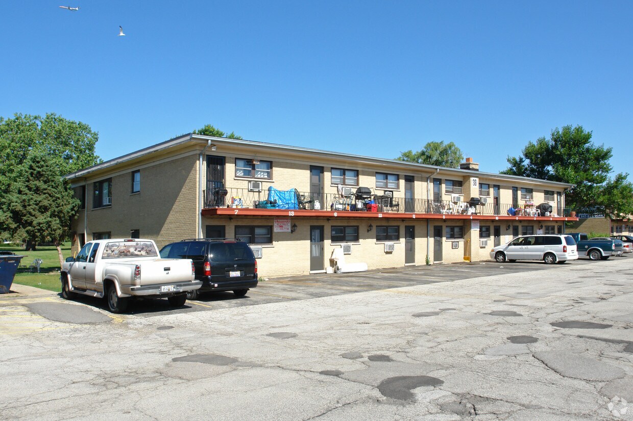 Foto del edificio - 38 King Arthur Dr