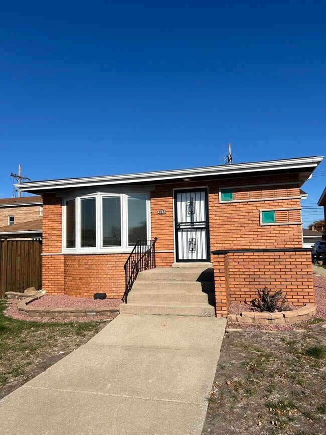 Foto del edificio - 4148 W 87th St