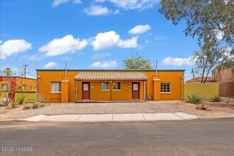 Building Photo - 722 N Palo Verde Blvd