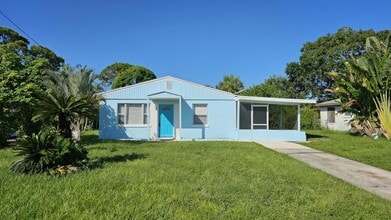 Building Photo - 644 Wisteria Dr