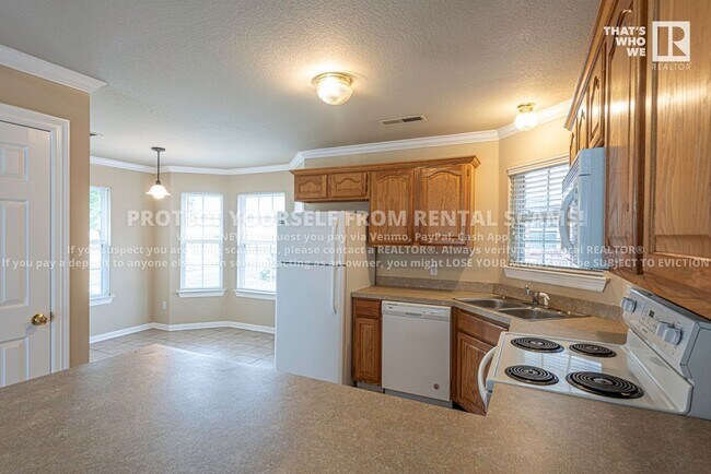Foto del edificio - 245 Ravenwood