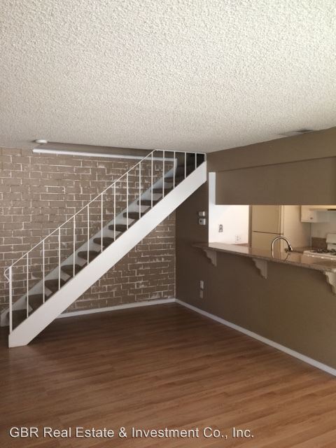 Building Photo - 6241 Carlow Dr